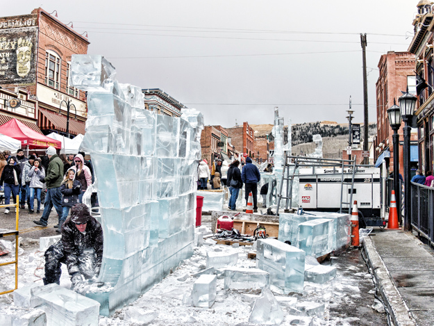 Cripple Creek Ice Festival, 09 January 2013, chainsawing the ice.